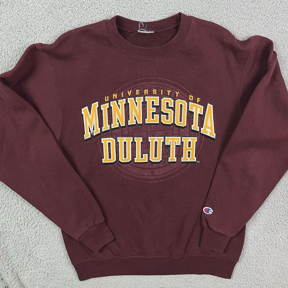 University of Minnesota Duluth Bulldogs Sweater Champion College Sweatshirt